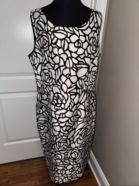 Evan Picone Black and White Floral Sheath Midi Dress Size - 12 NWOT